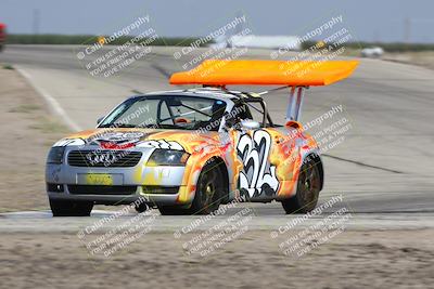 media/Sep-28-2025-24 Hours of Lemons (Sun) [[5dfe0e5f6e]]/12pm (Outside Grapevine)/